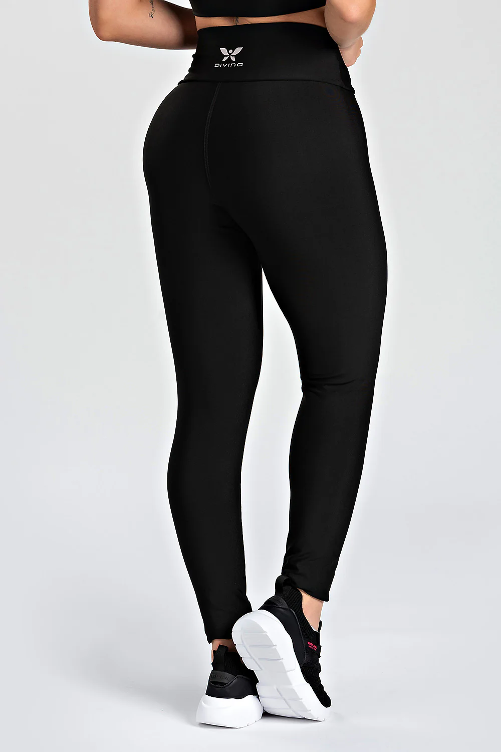Legging Básica Lisa Preta - Image 3