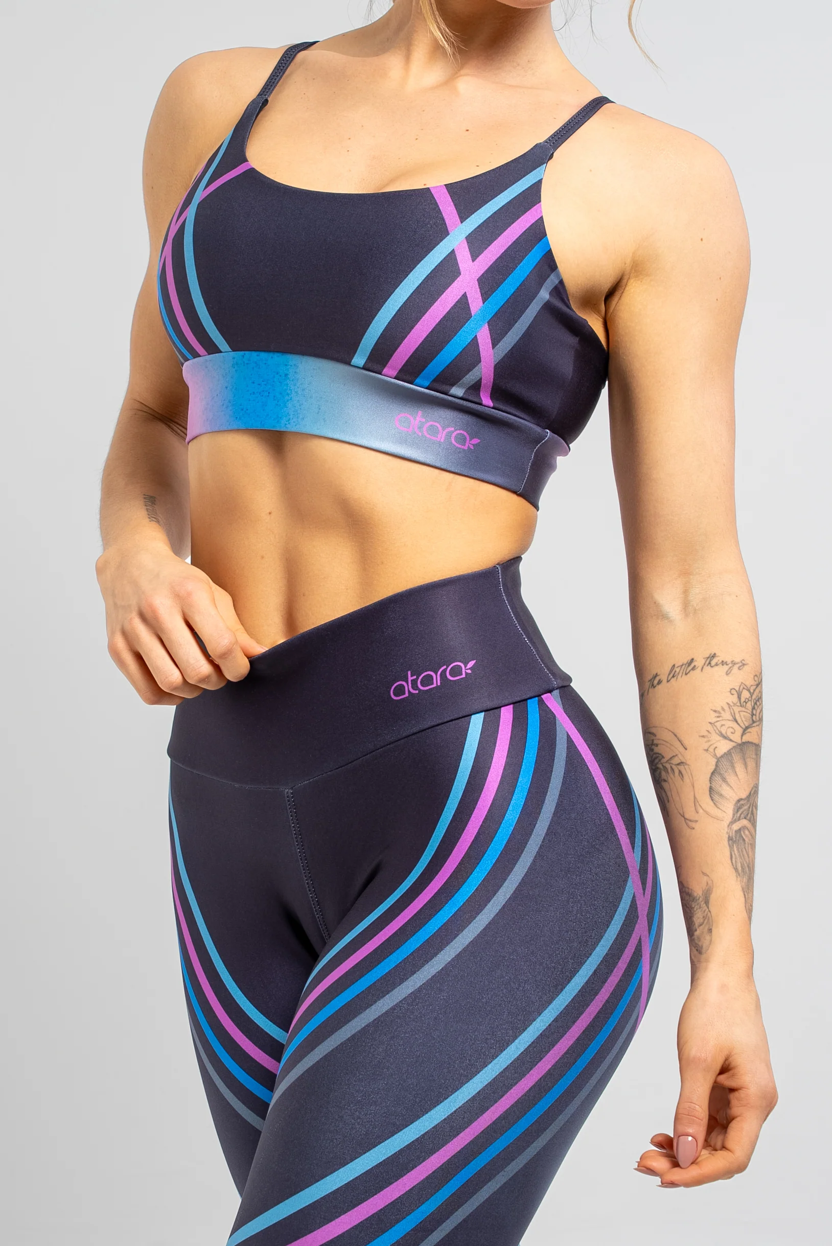 Legging Estampa Localizada Aurora Boreal - Image 3