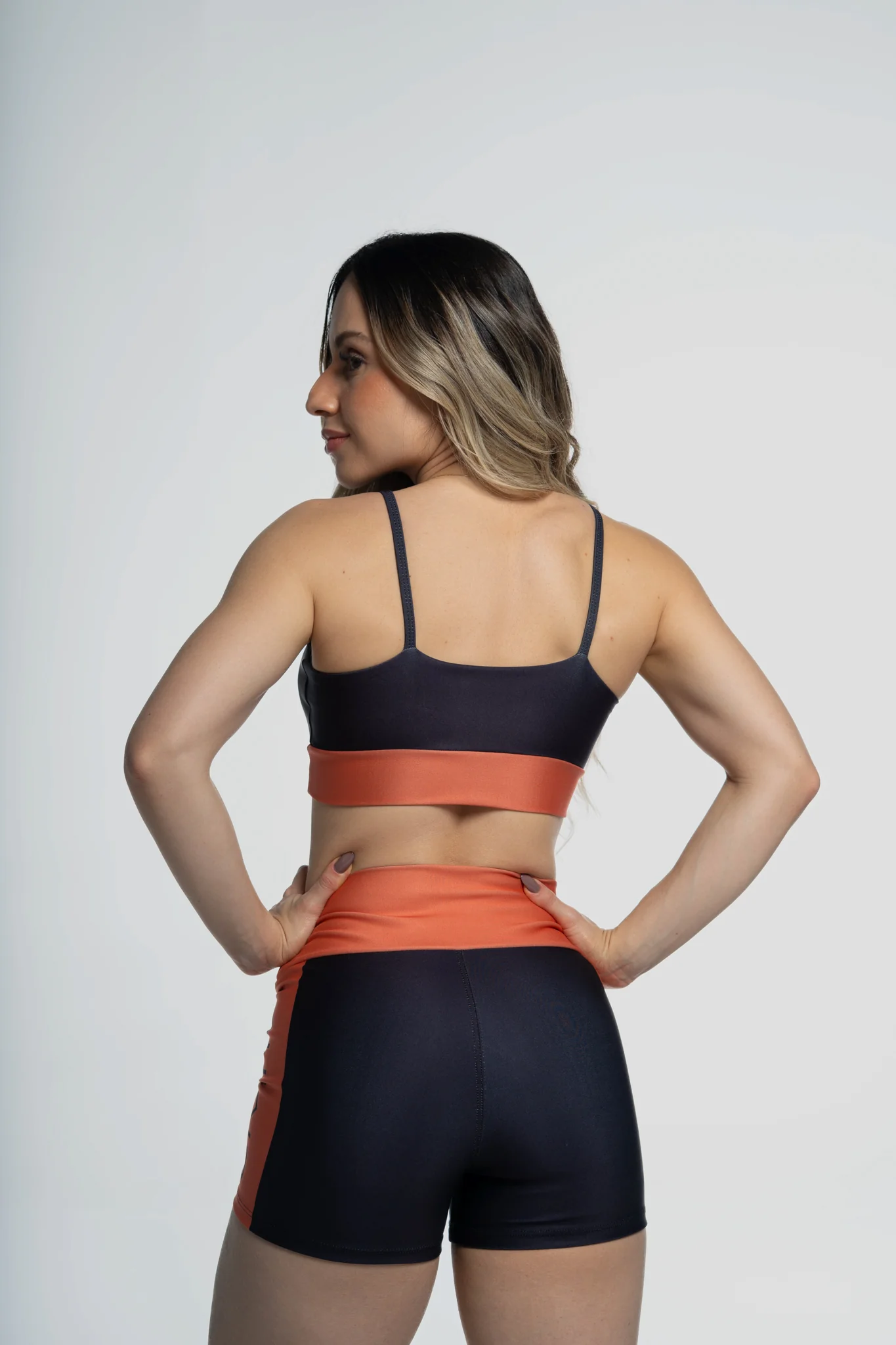 Shorts Color Block Orange - Image 2