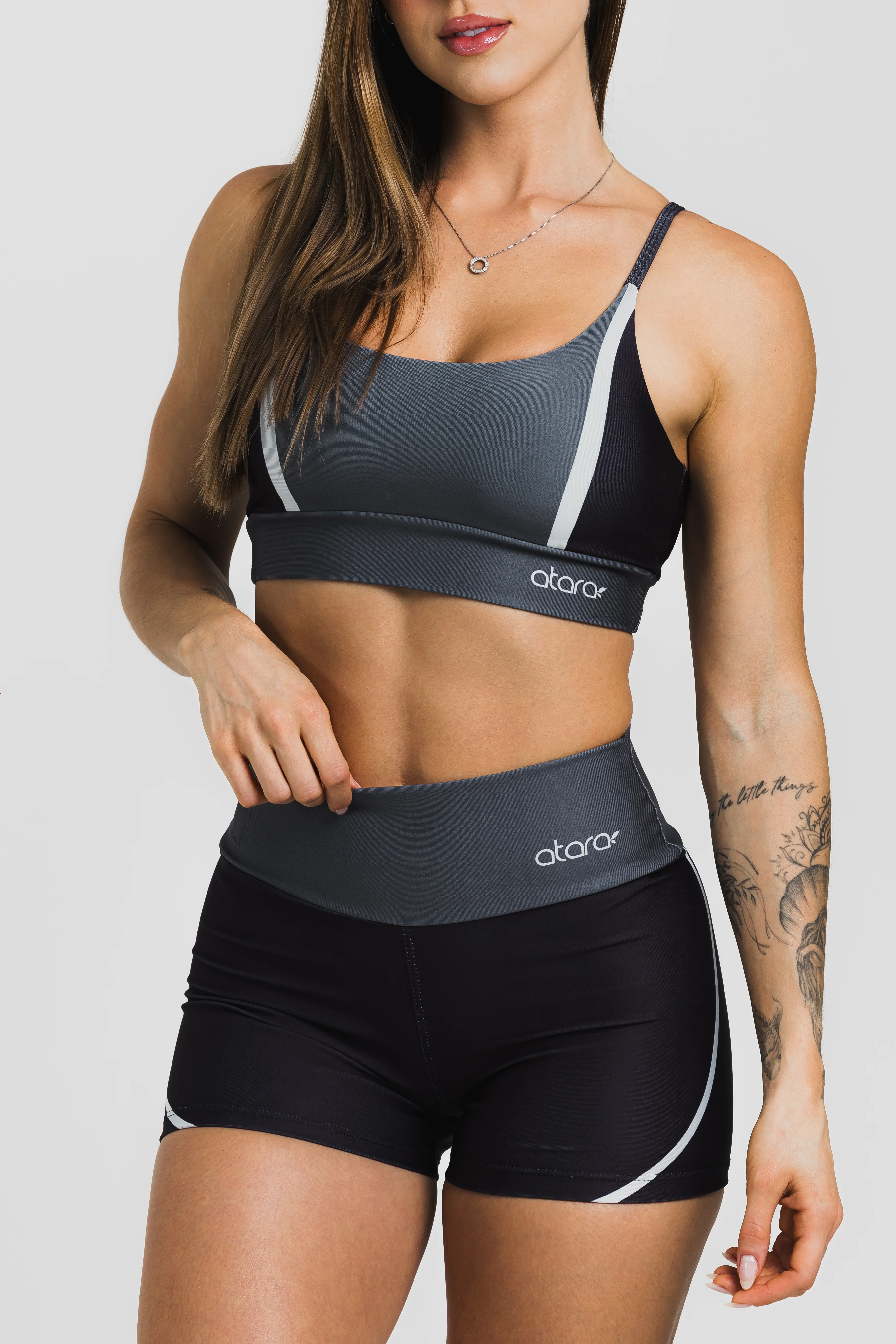 Shorts Curto Graphite Black - Image 3