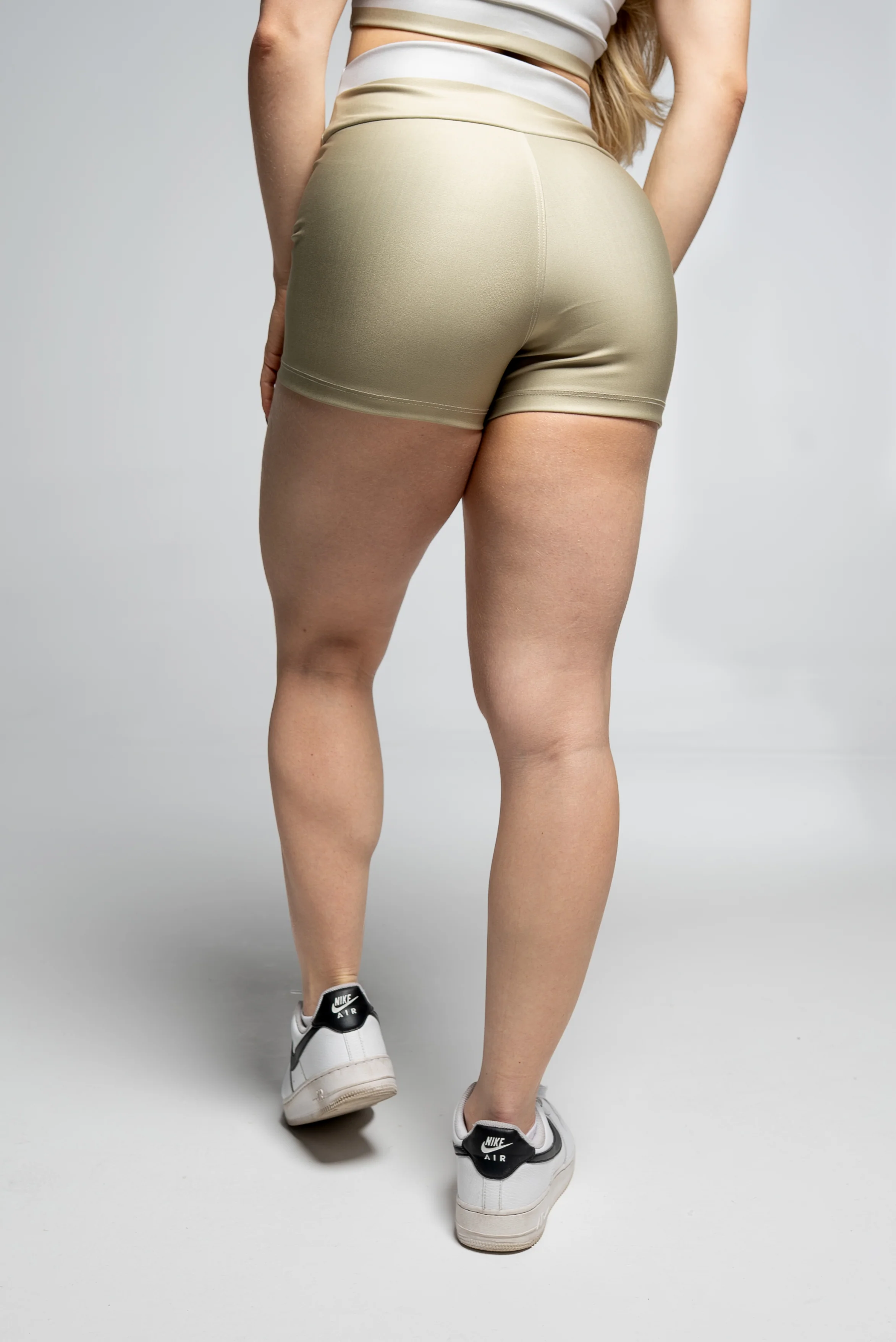 Shorts Curto Matcha - Image 2