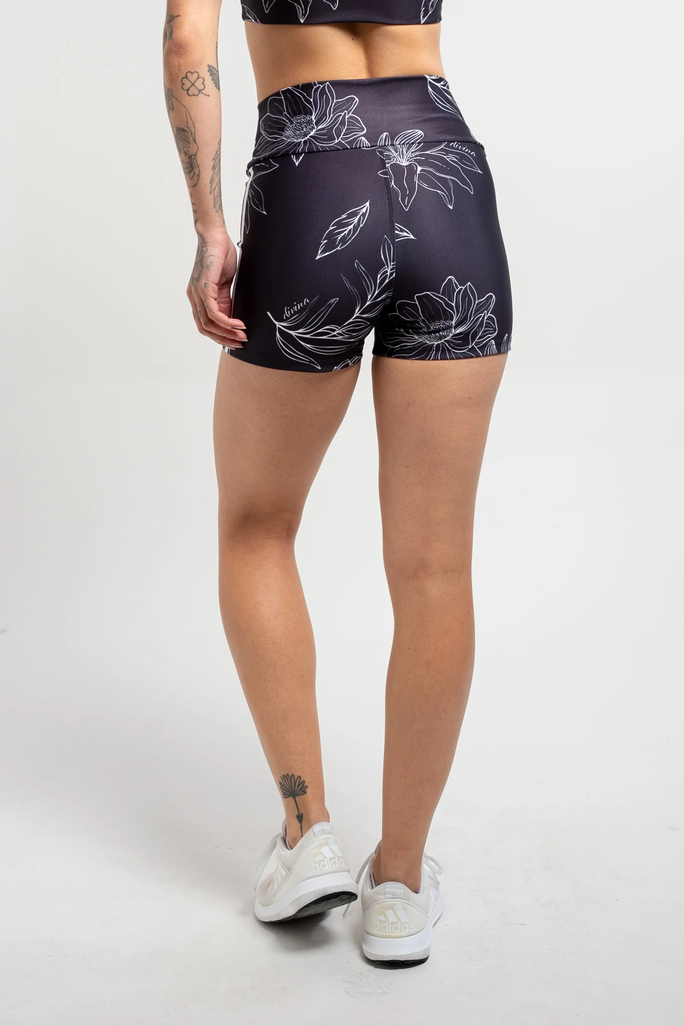 Shorts Garden - Image 5