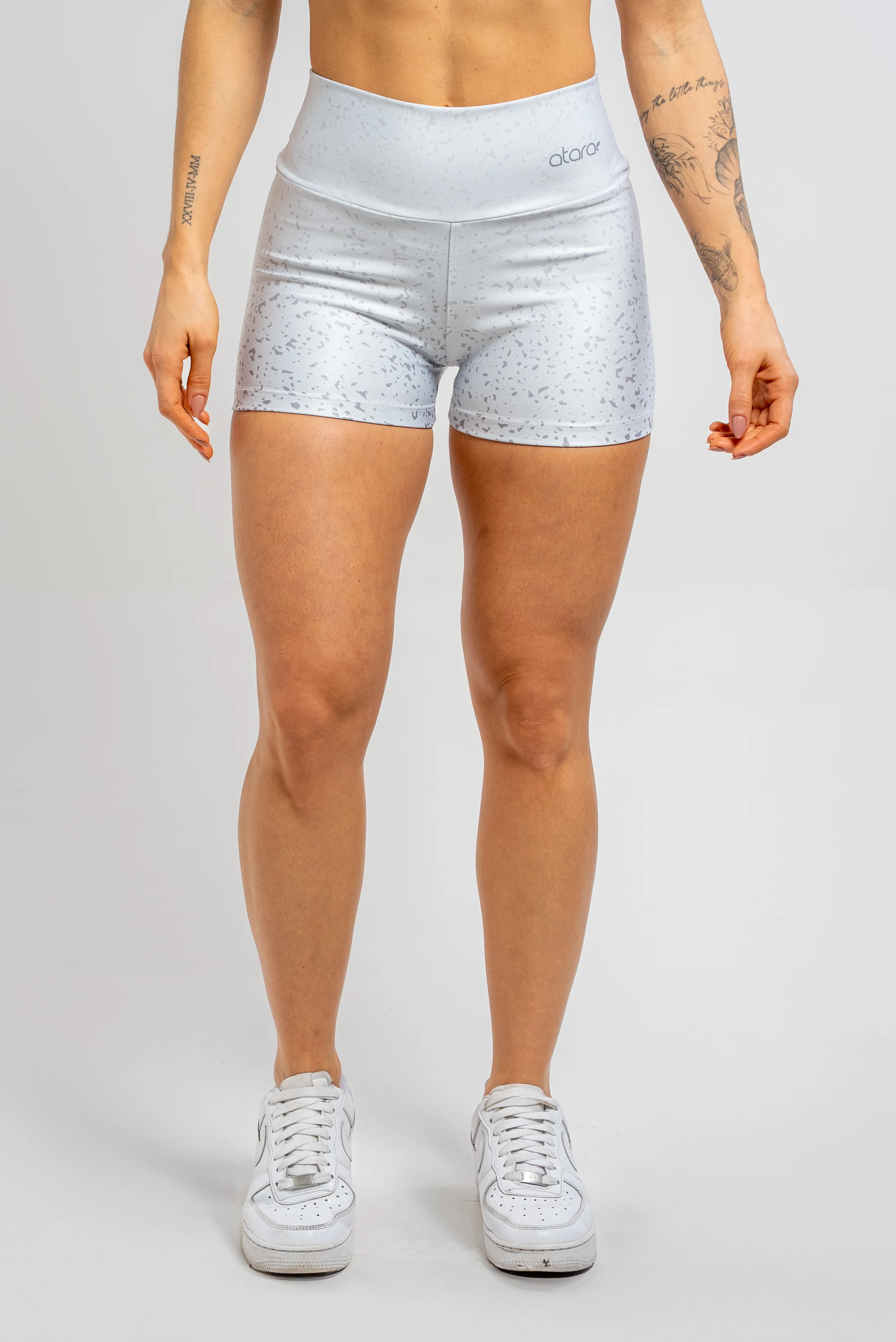 Shorts Glow